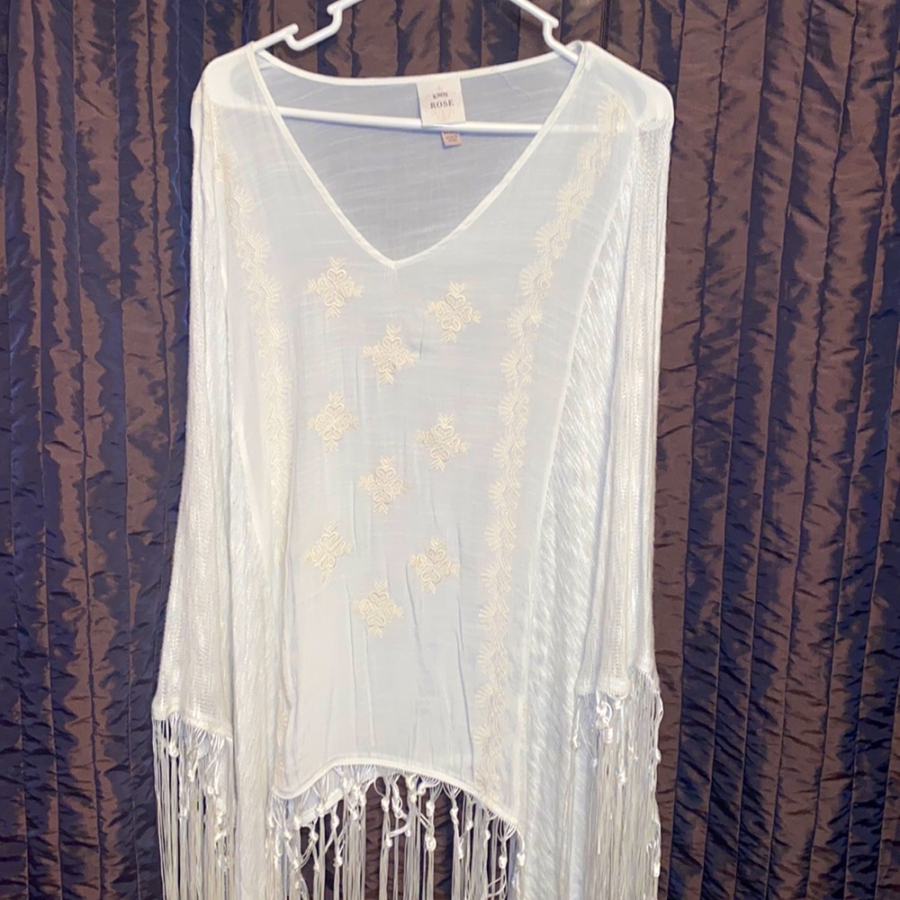 Knox arose white shawl